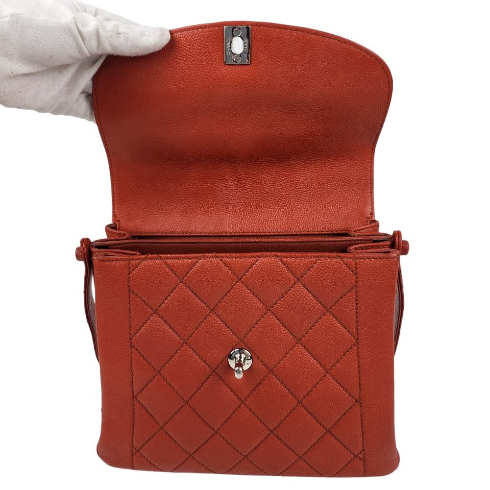 Chanel Matelasse Caviar Leather Shoulder Bag - Picture 8 of 16